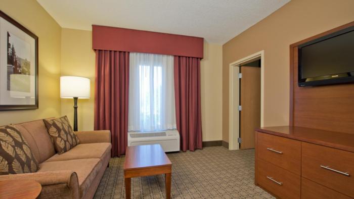Russell Inn And Suites Starkville Eksteriør bilde